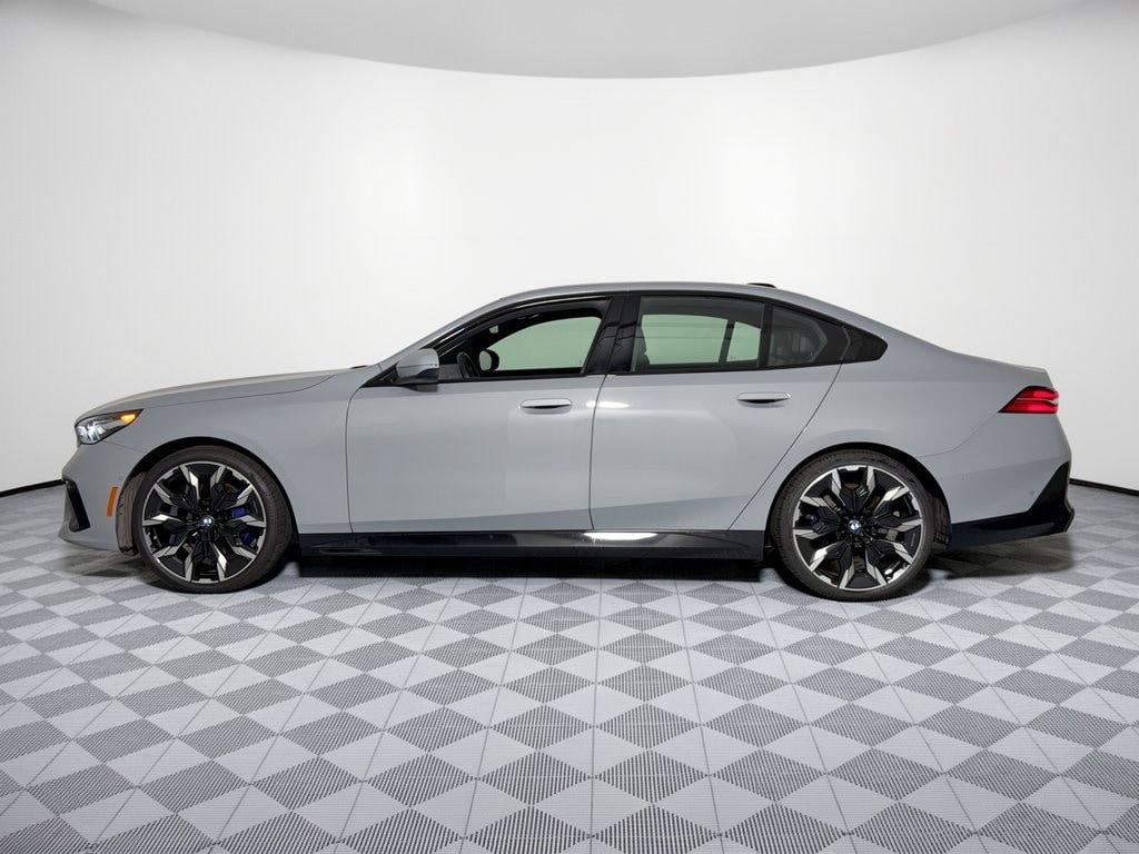 Certified 2024 BMW 530i Sedan