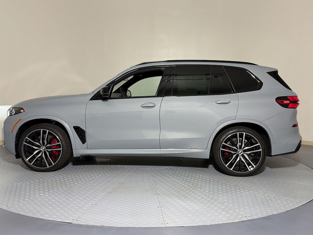 New 2026 BMW X5 M60i SUV