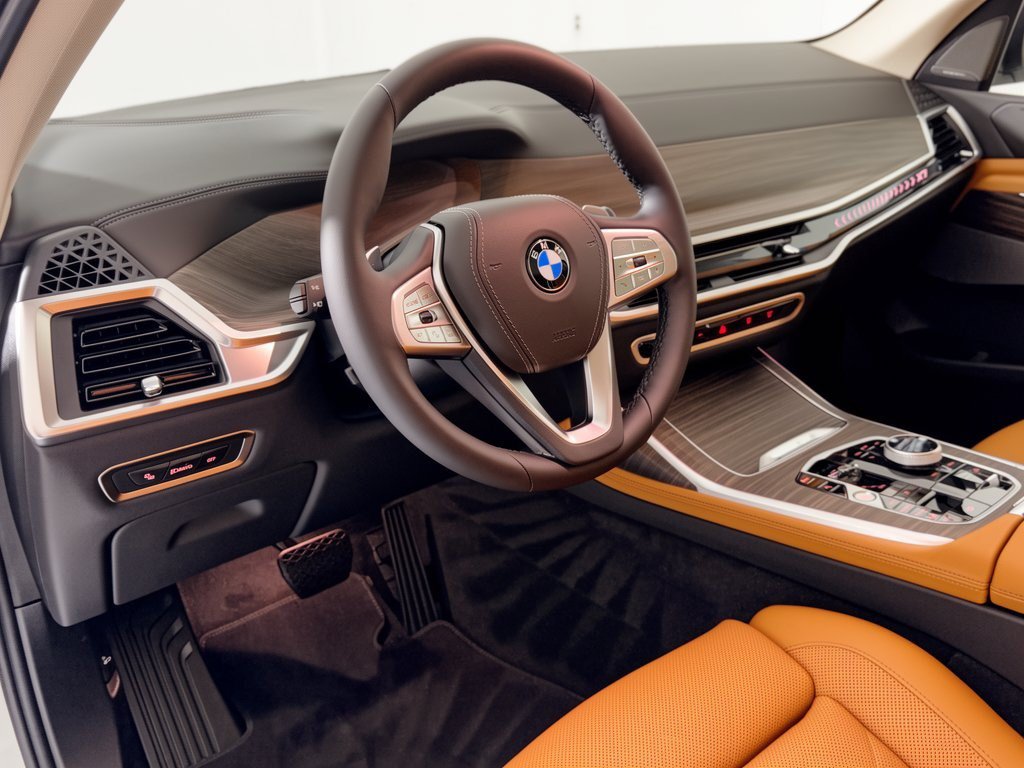 New 2027 BMW X7 xDrive40i SUV