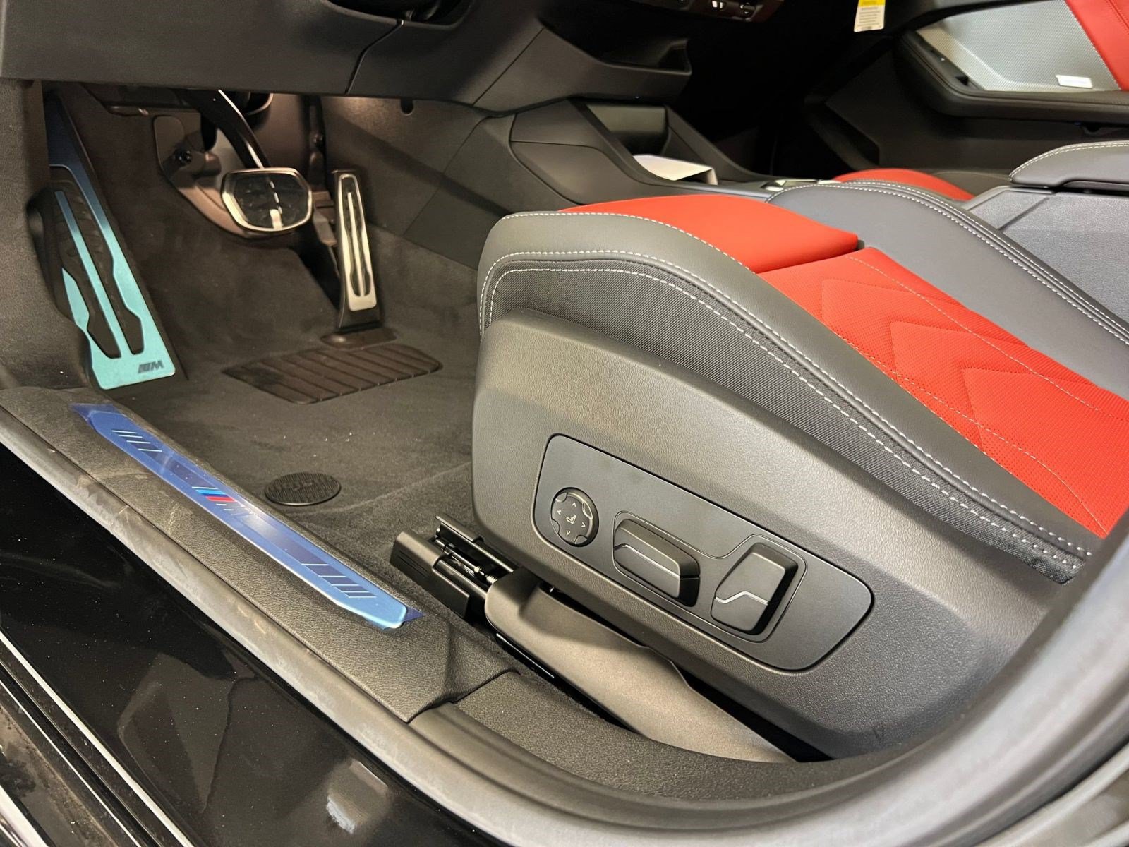 2026 BMW 2 Series M235 - Photo 12