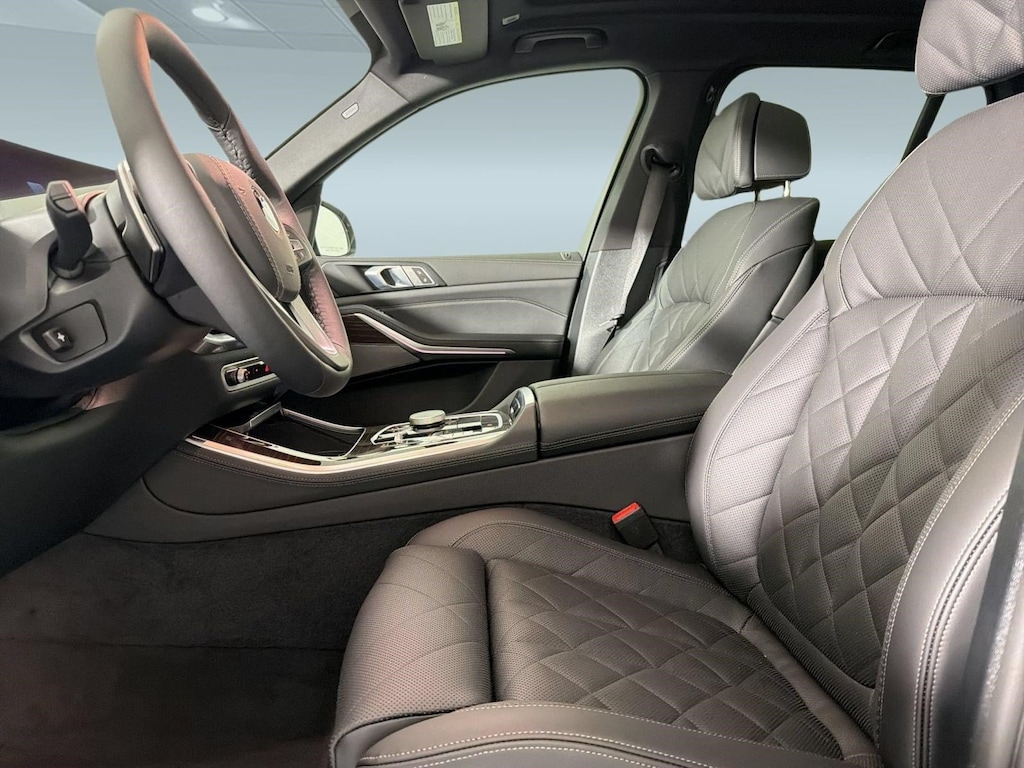 New 2026 BMW X5 sDrive40i SUV