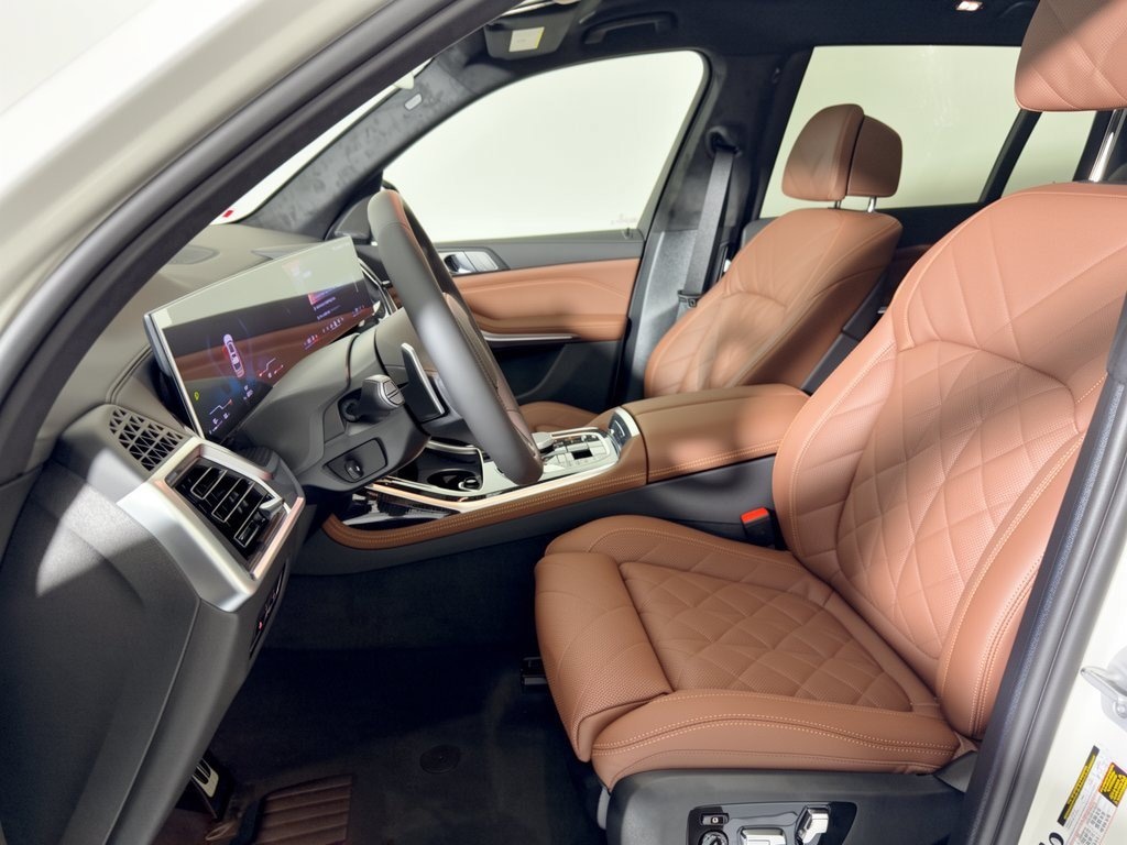 New 2027 BMW X7 xDrive40i SUV