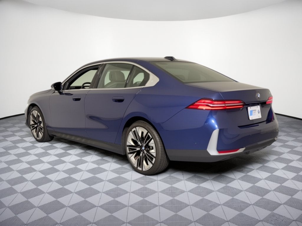 Used 2026 BMW 530i Sedan