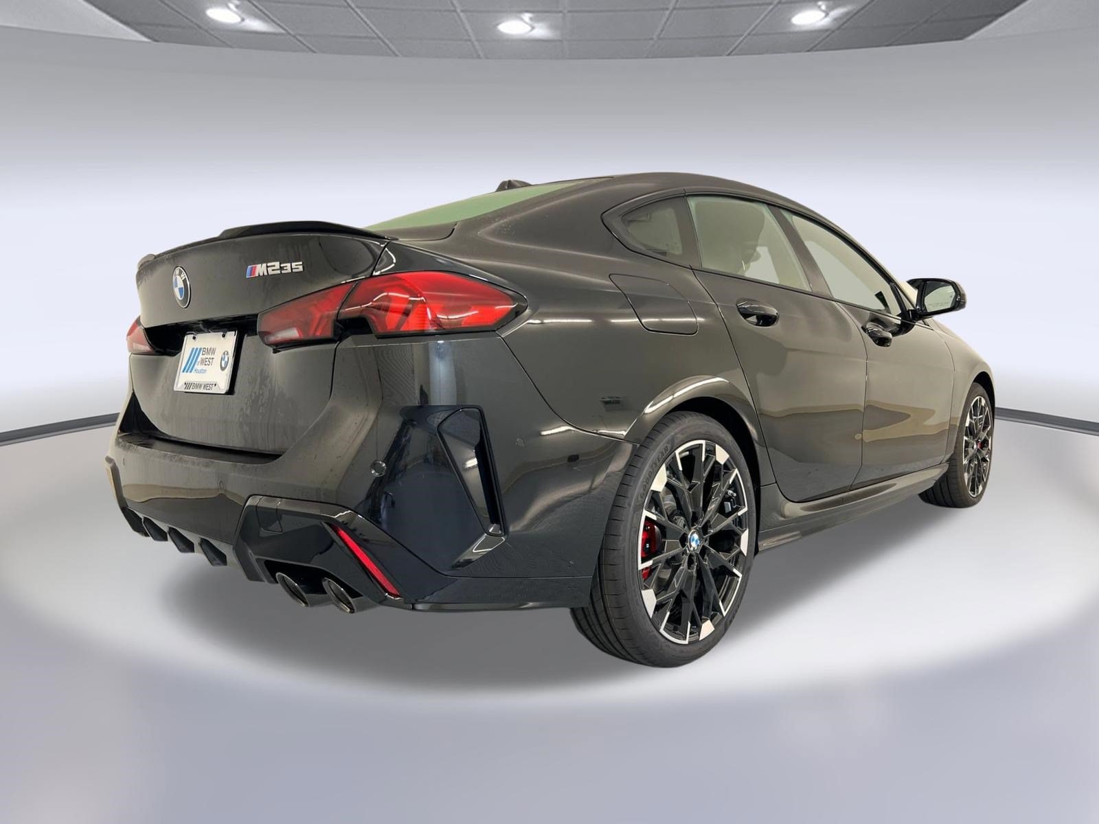 2026 BMW 2 Series M235 - Photo 8