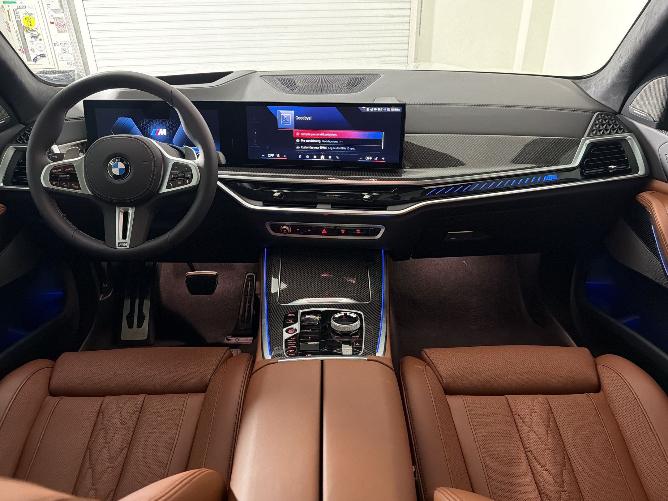 2026 BMW X5 M60i - Photo 15