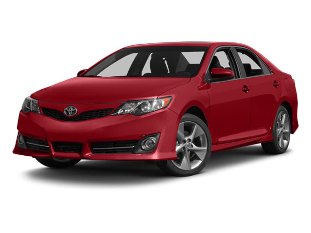 Used 2014 Toyota Camry SE V6 Sedan