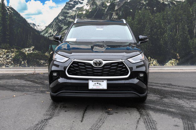New 2026 Toyota Highlander XLE SUV