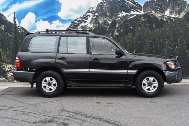 Used 1999 Toyota Land Cruiser Base with VIN JT3HT05JXX0058904 for sale in Denver, CO