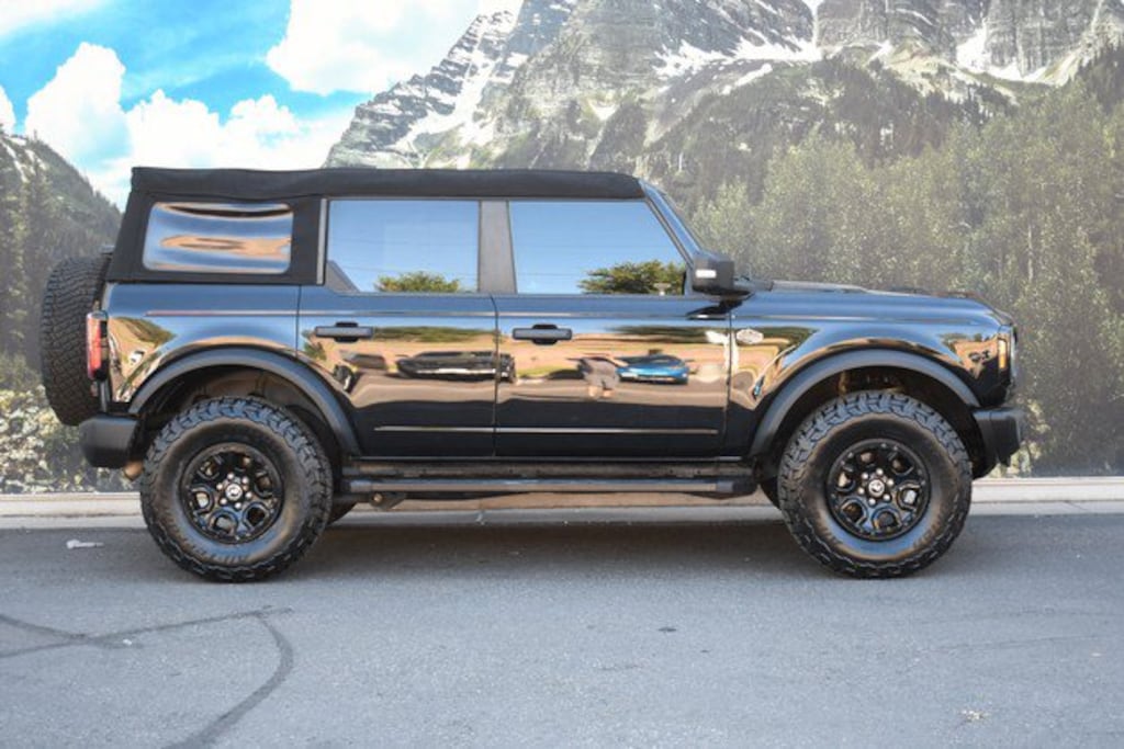 Used 2023 Ford Bronco SUV