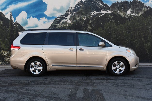Used 2014 Toyota Sienna LE with VIN 5TDKK3DC0ES456836 for sale in Denver, CO