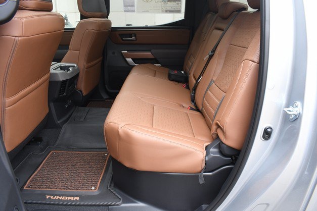 2026 Toyota Tundra 1794 Edition - Photo 13