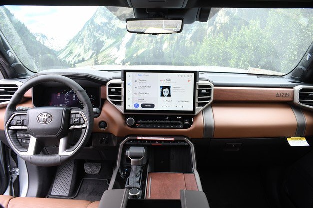 2026 Toyota Tundra 1794 Edition - Photo 9