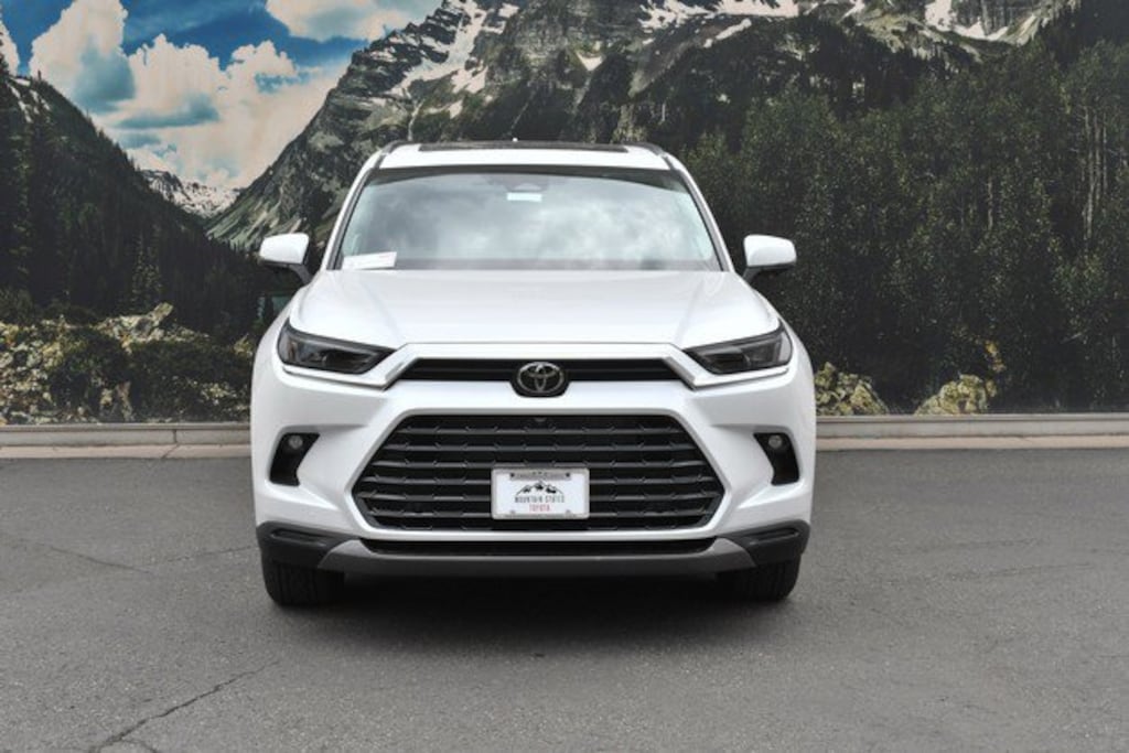 New 2026 Toyota Grand Highlander Hybrid Limited SUV