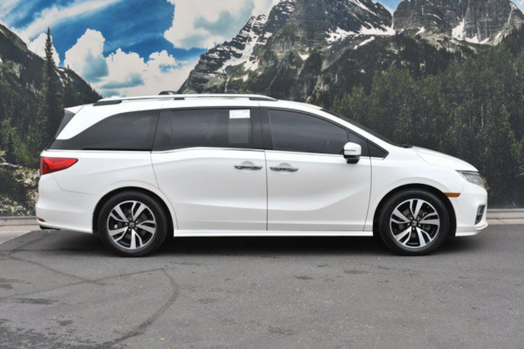 Used 2019 Honda Odyssey Elite Van