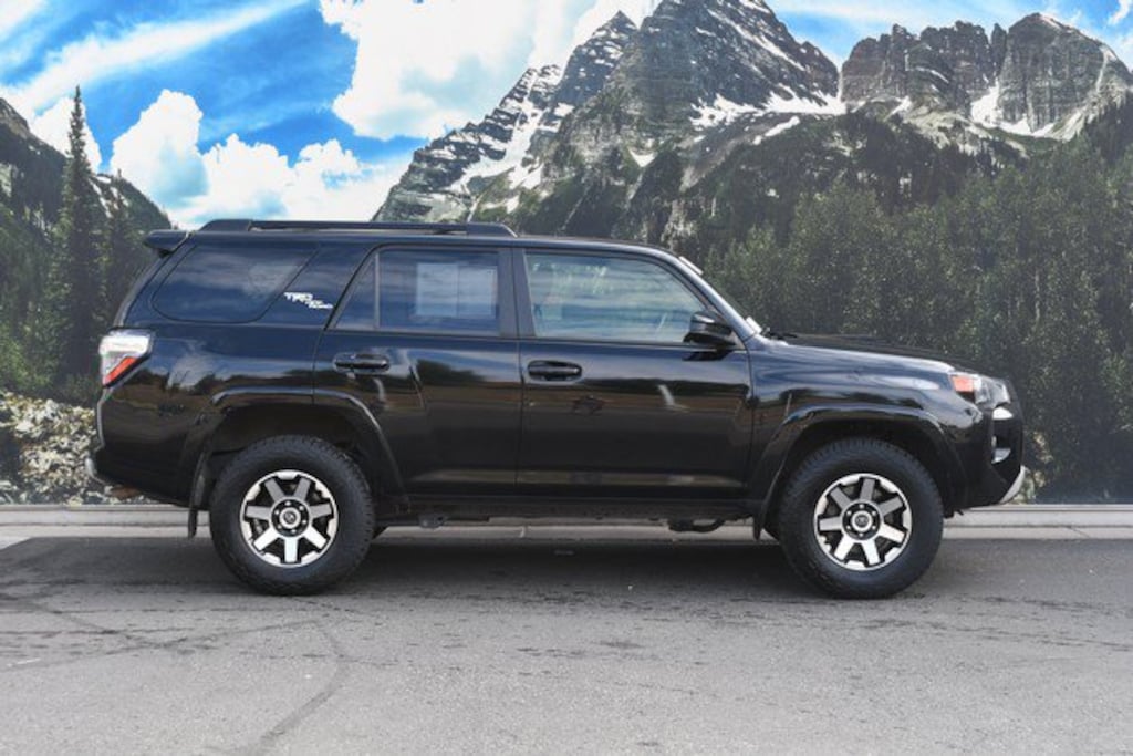 Certified 2024 Toyota 4Runner TRD Off Road SUV