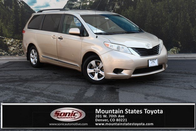 2014 Toyota Sienna