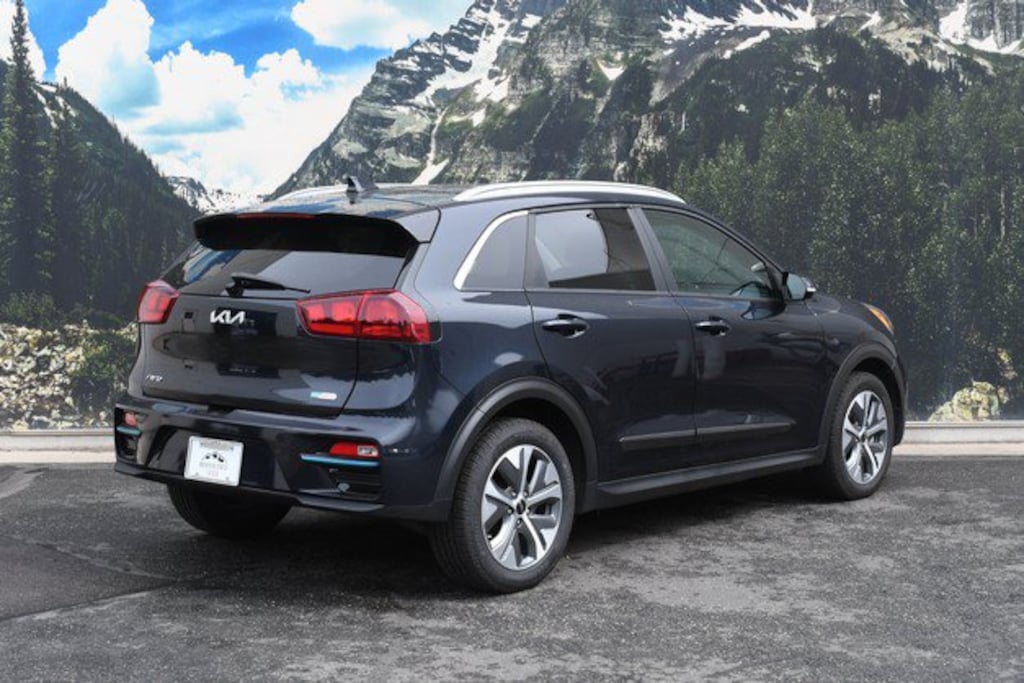 Used 2022 Kia Niro EV EX SUV