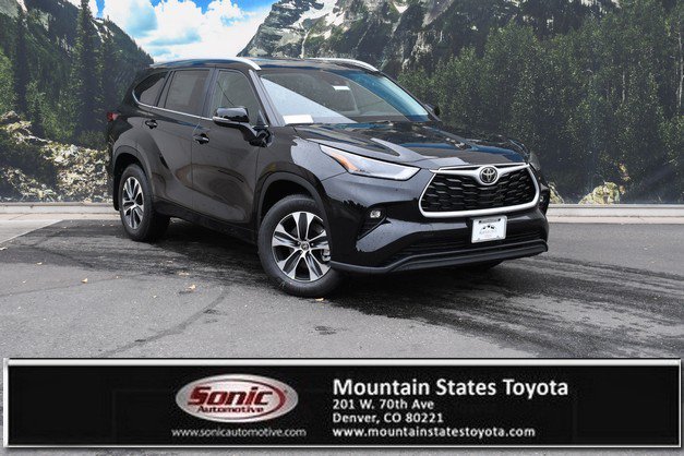 New 2026 Toyota Highlander XLE SUV