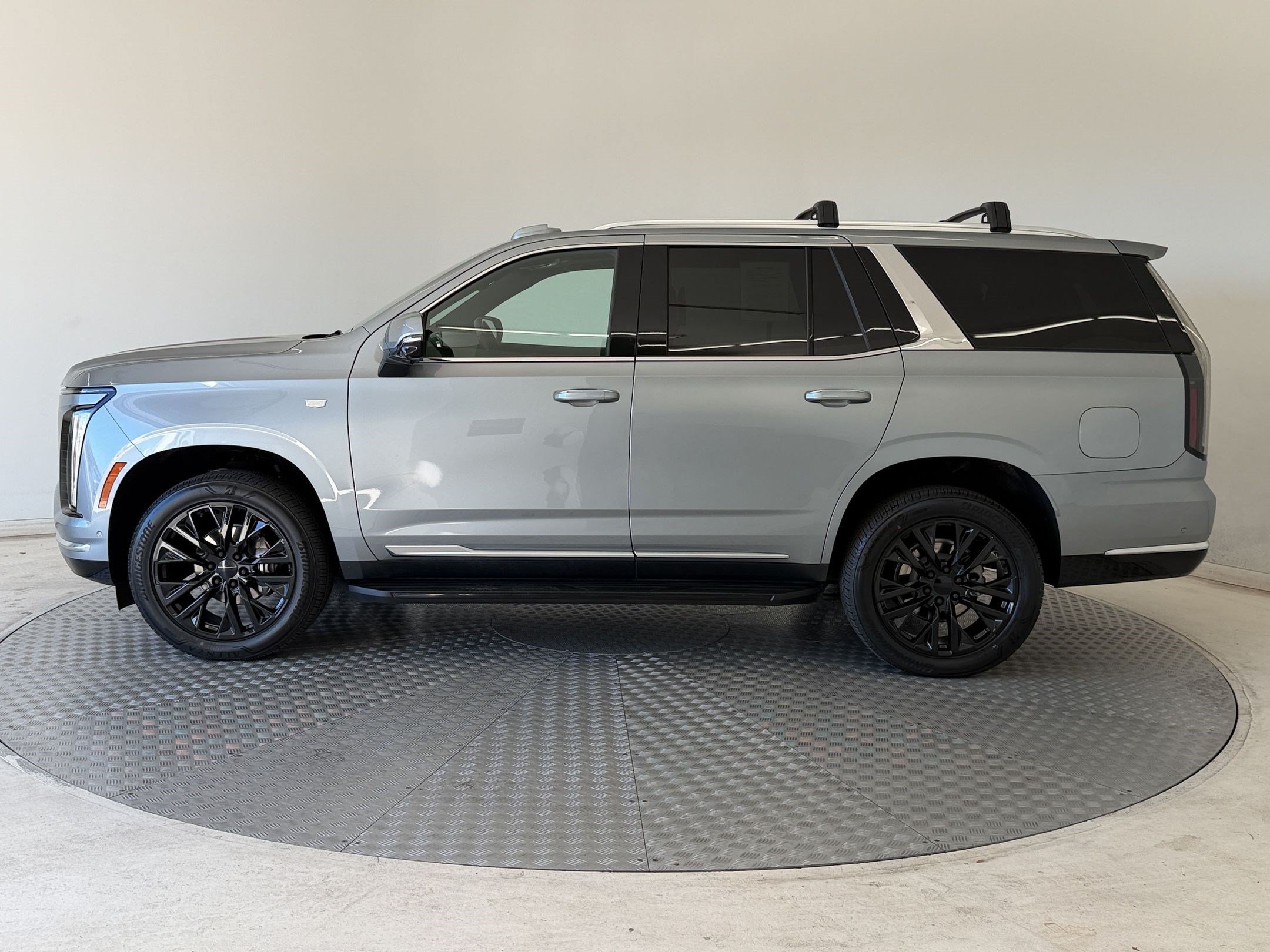 Used 2025 CADILLAC Escalade 4WD Premium Luxury SUV