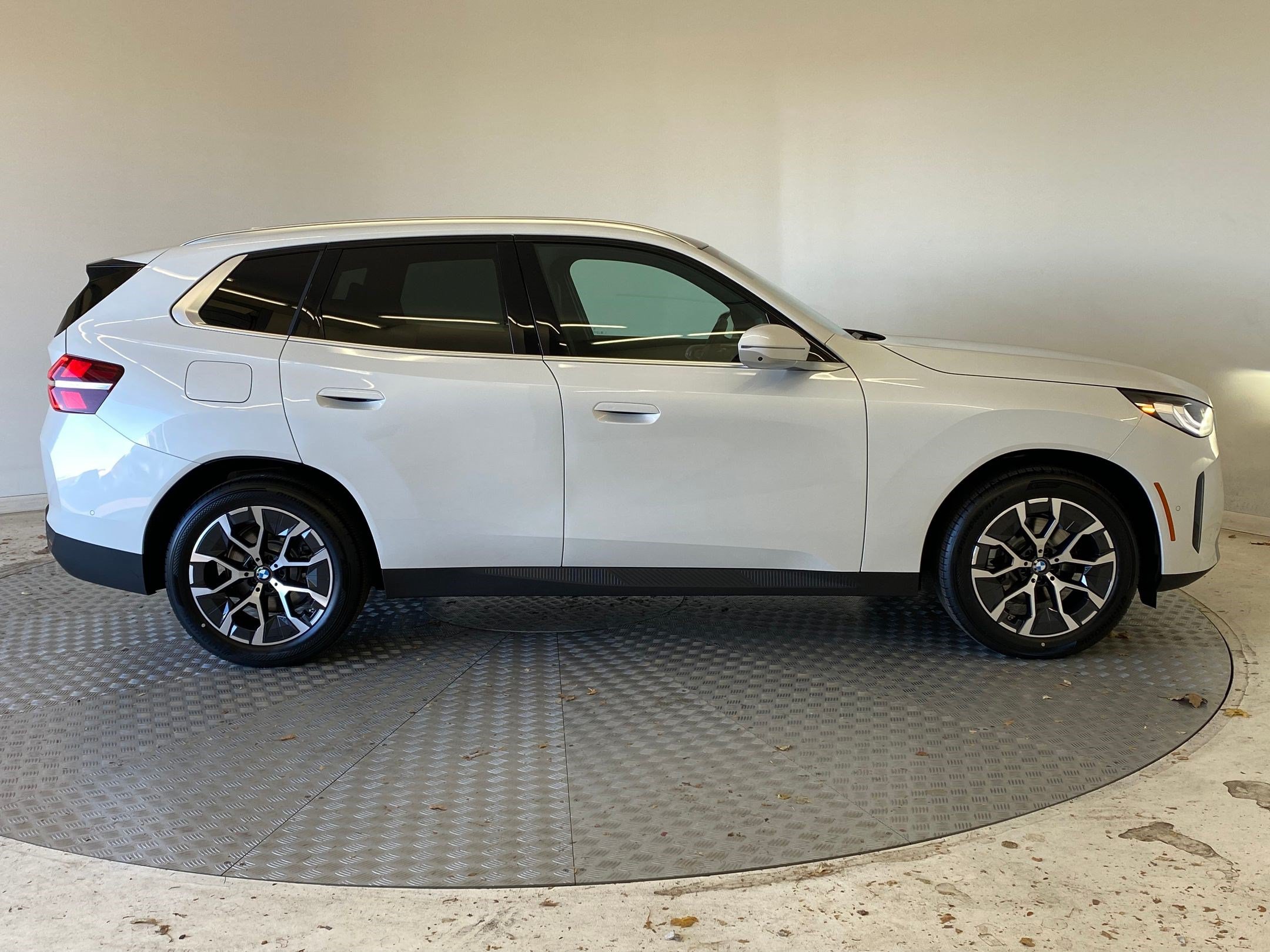 2026 BMW X3 30 - Photo 6