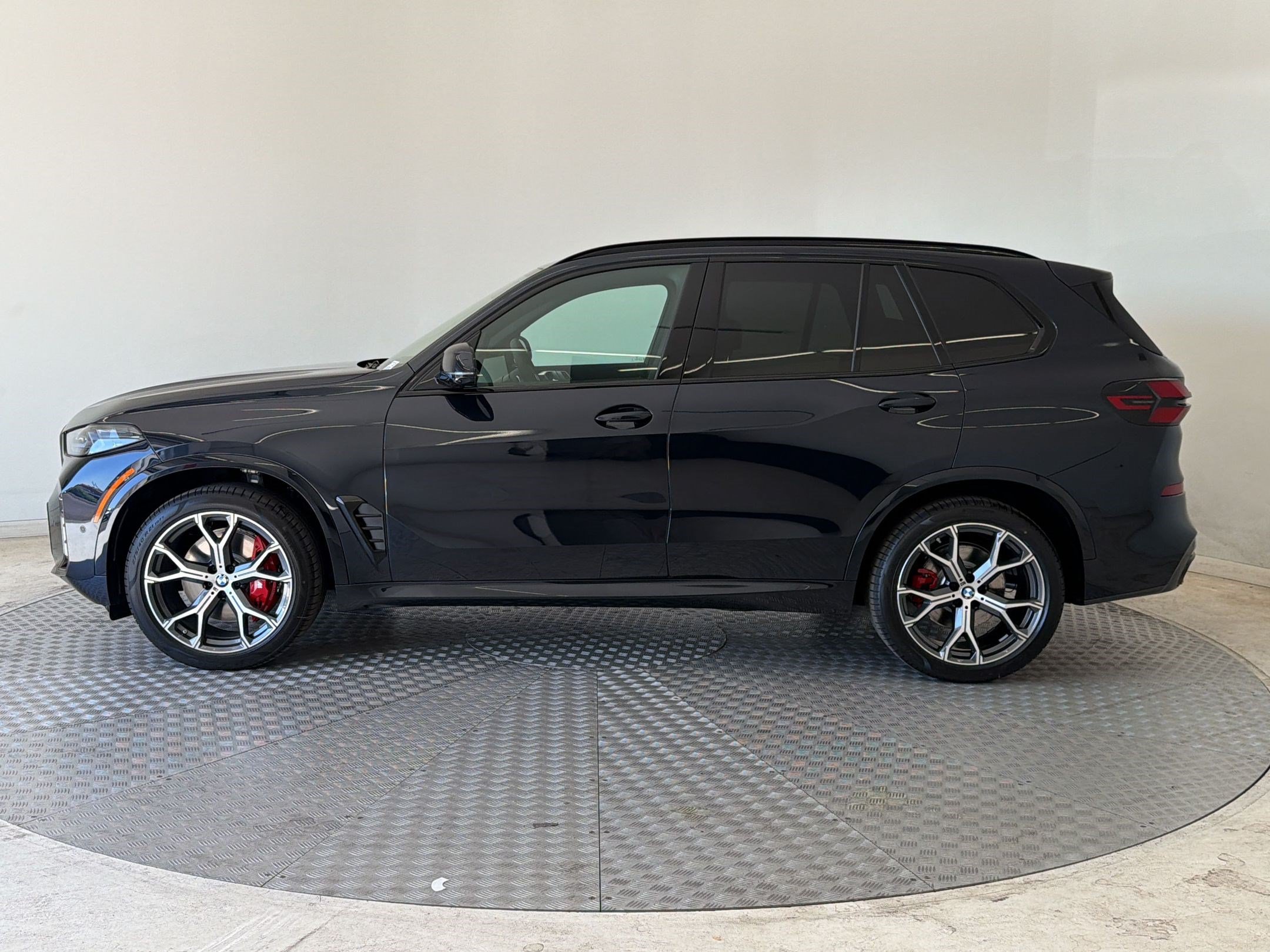 New 2026 BMW X5 xDrive40i SUV