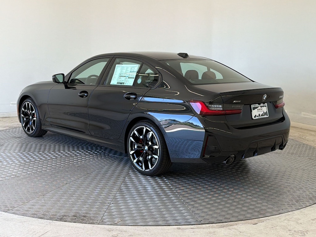 New 2026 BMW 330i xDrive Sedan