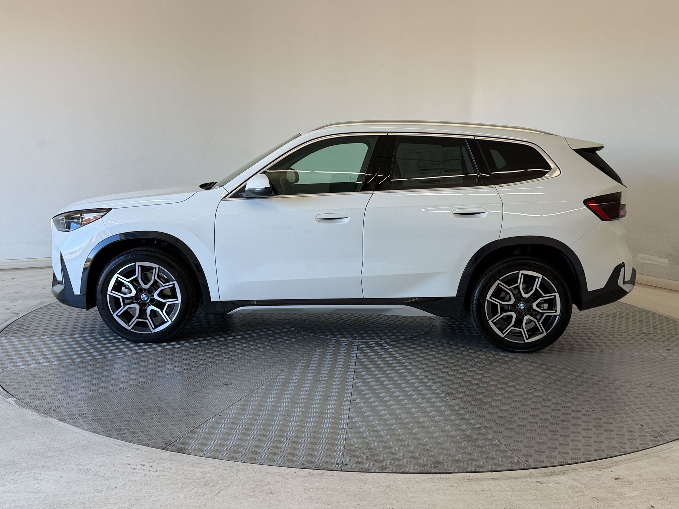 New 2027 BMW X1 xDrive28i SUV
