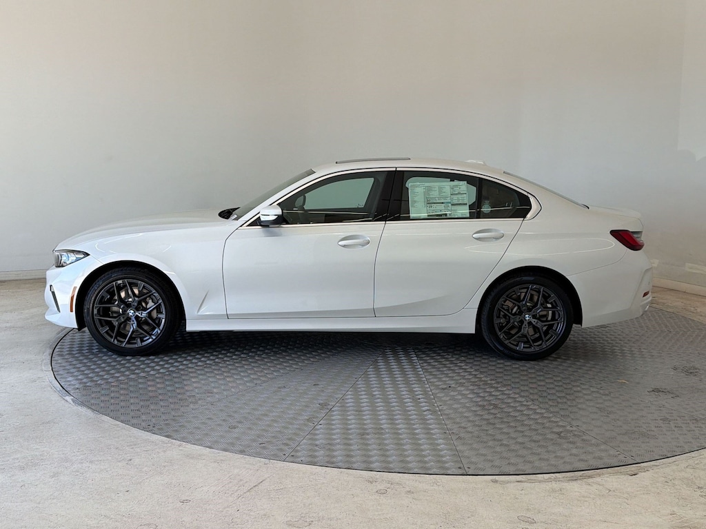 New 2026 BMW 330i xDrive Sedan