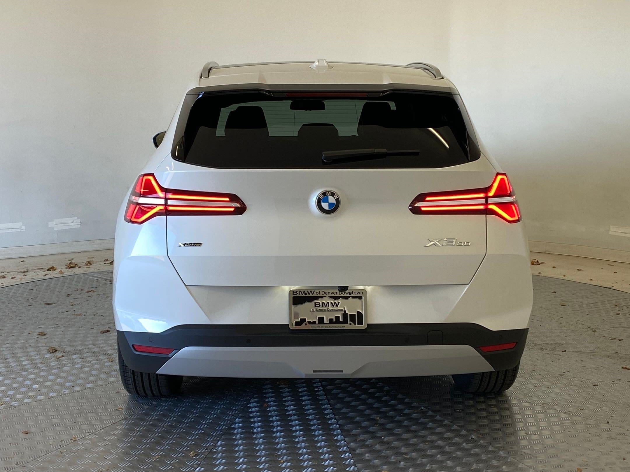 2026 BMW X3 30 - Photo 8