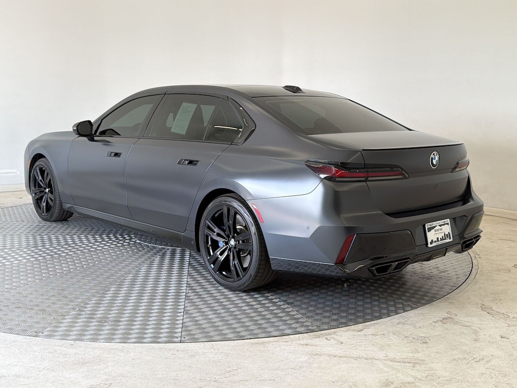 Used 2023 BMW 760i Sedan