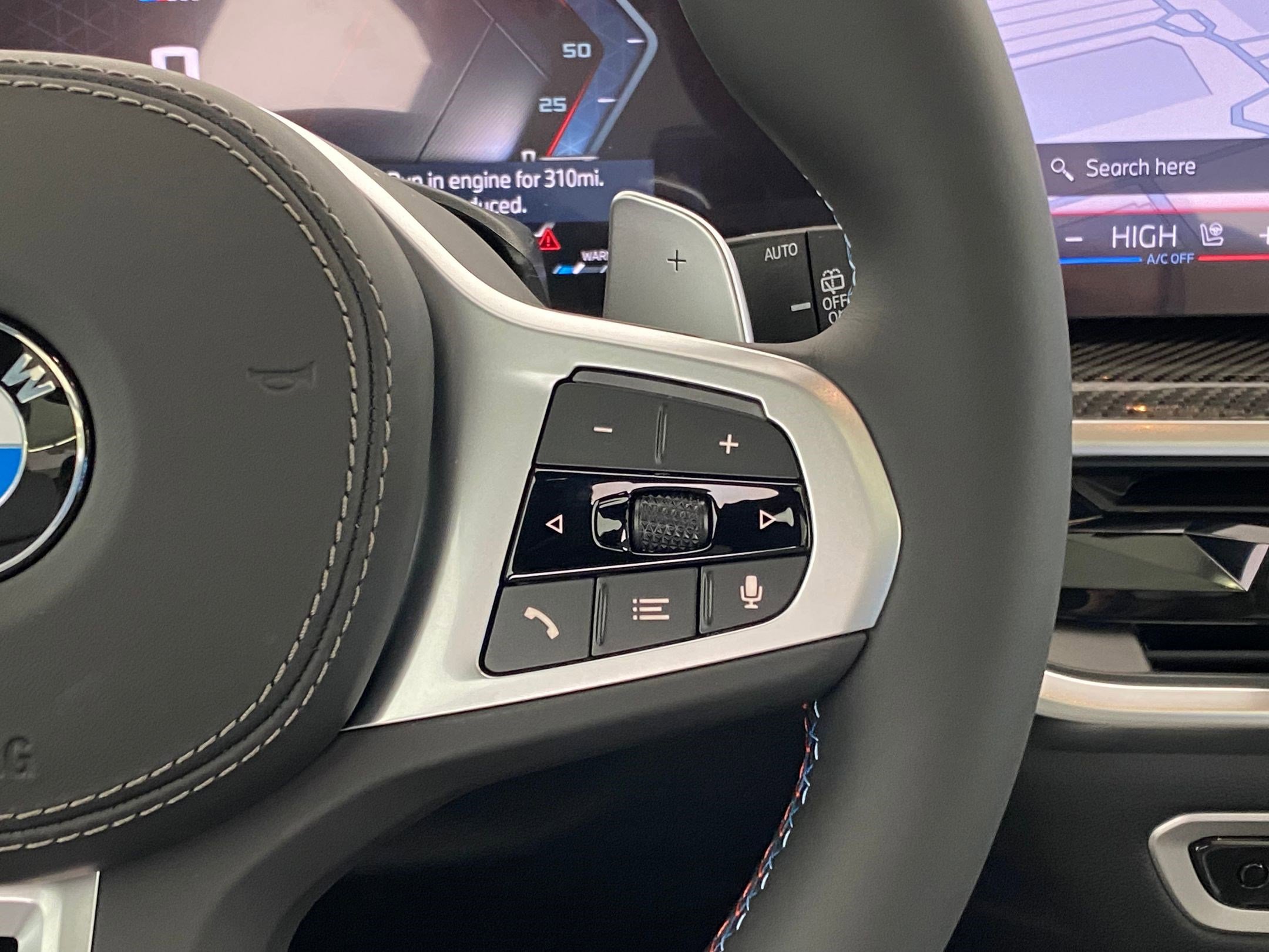 2026 BMW X5 M60i - Photo 31