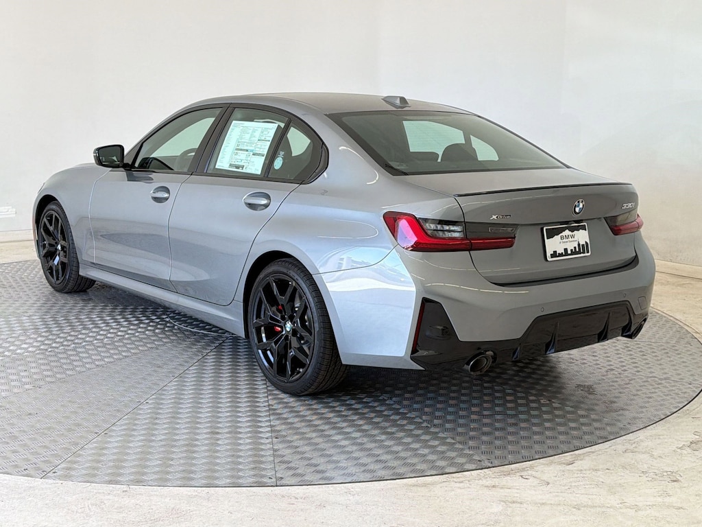 New 2026 BMW 330i xDrive Sedan