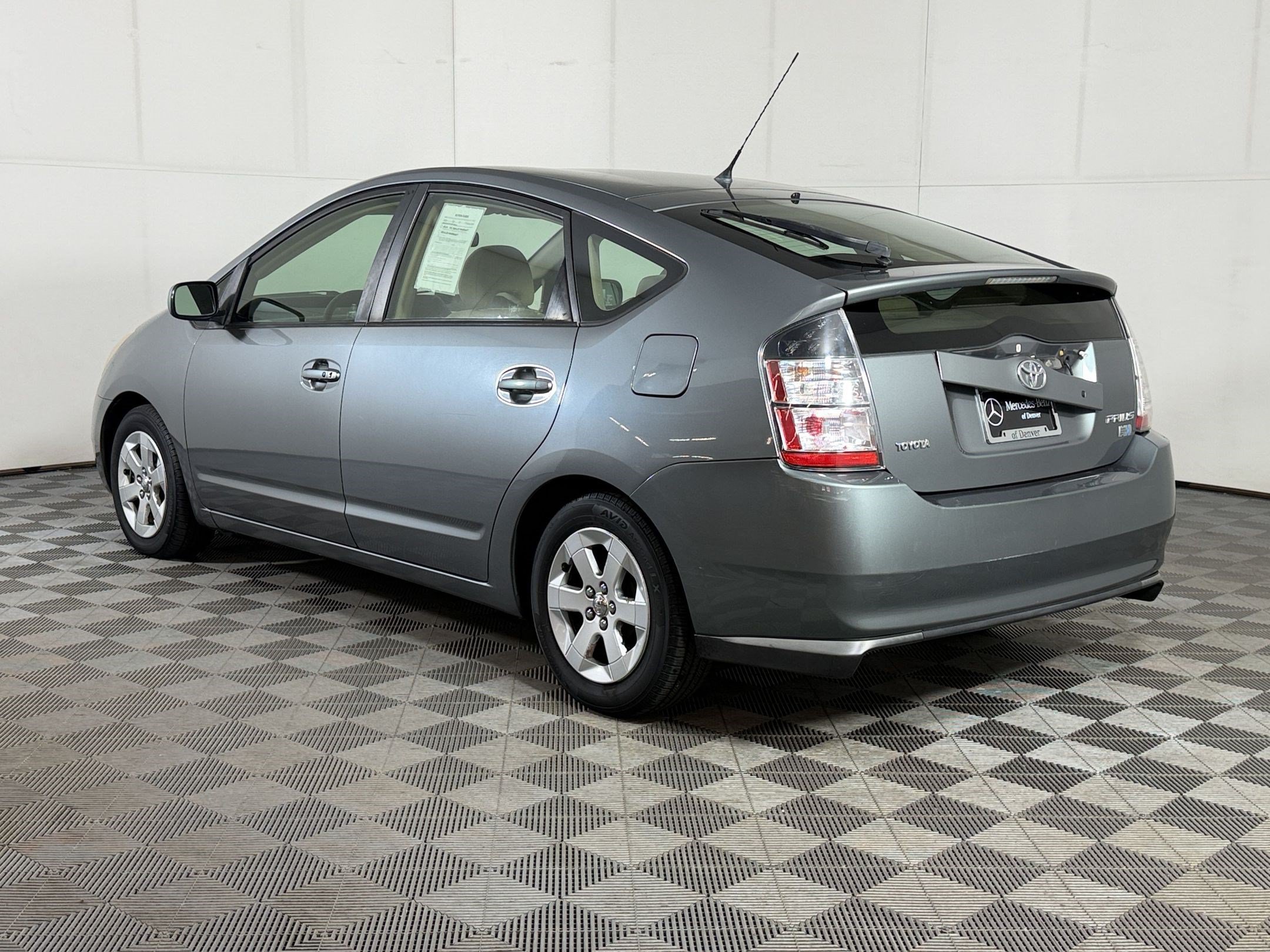 Used 2004 Toyota Prius Hatchback