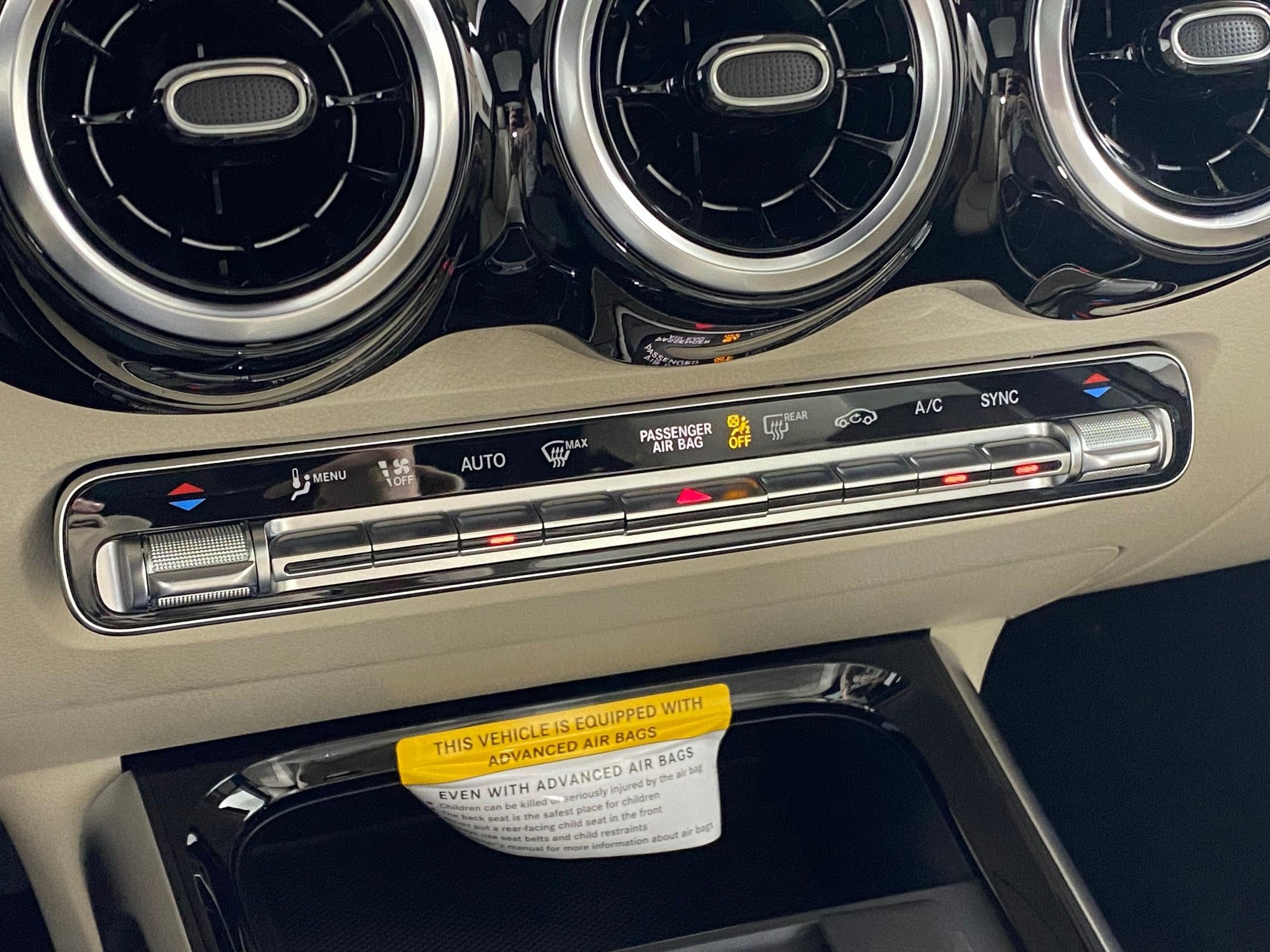 2026 Mercedes-Benz GLB GLB 250 - Photo 28