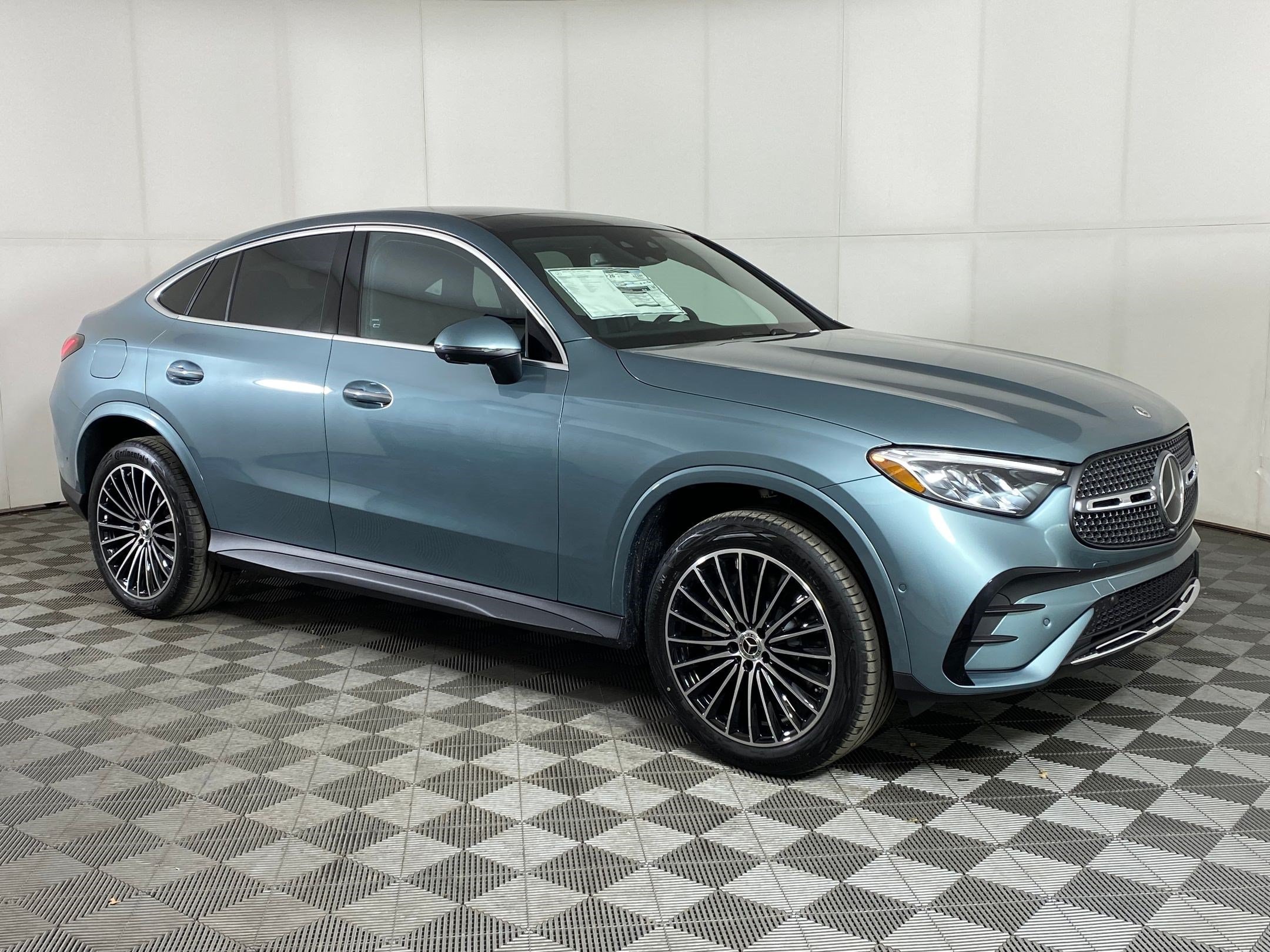 2026 Mercedes-Benz GLC Coupe GLC 300 - Photo 7