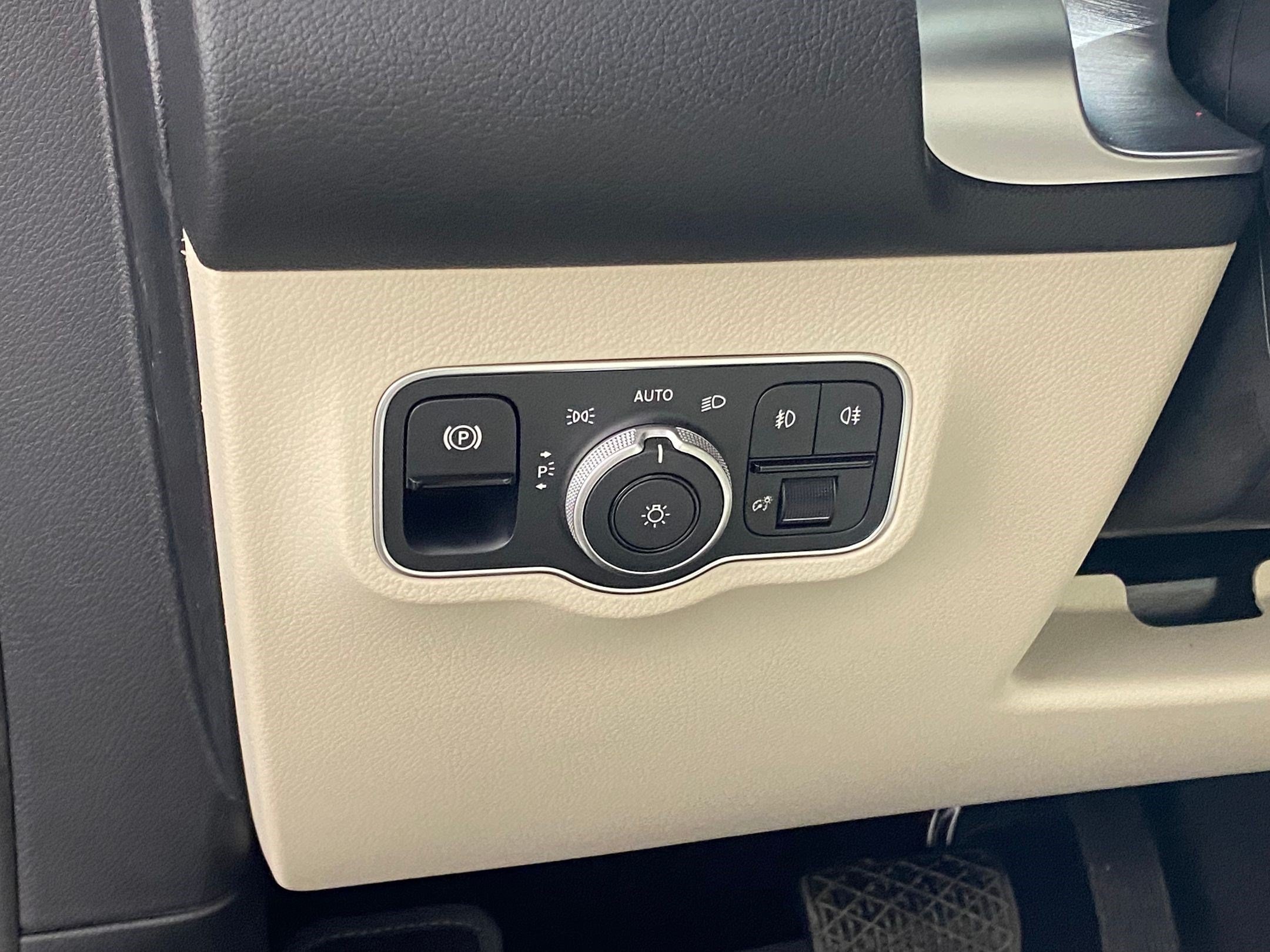 2026 Mercedes-Benz GLB GLB 250 - Photo 20