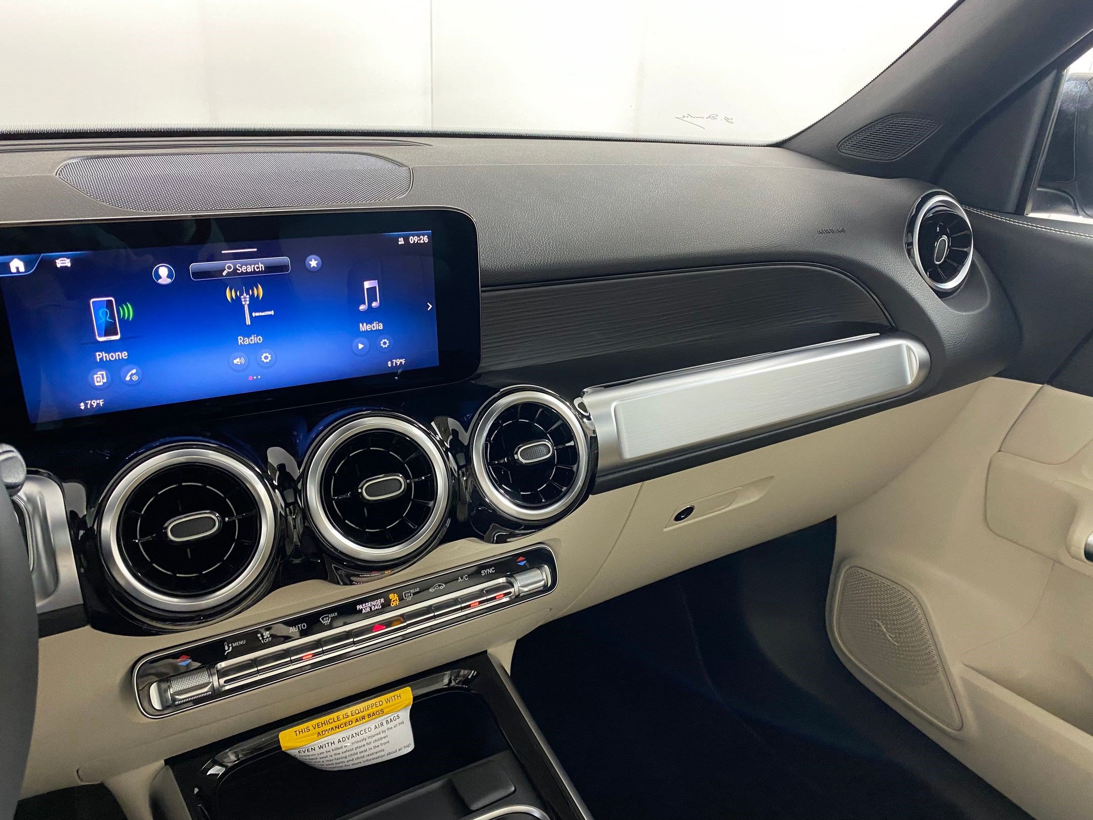 2026 Mercedes-Benz GLB GLB 250 - Photo 26