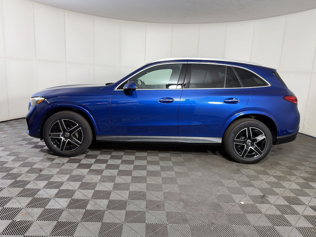 New 2027 Mercedes-Benz GLC 300 4MATIC SUV