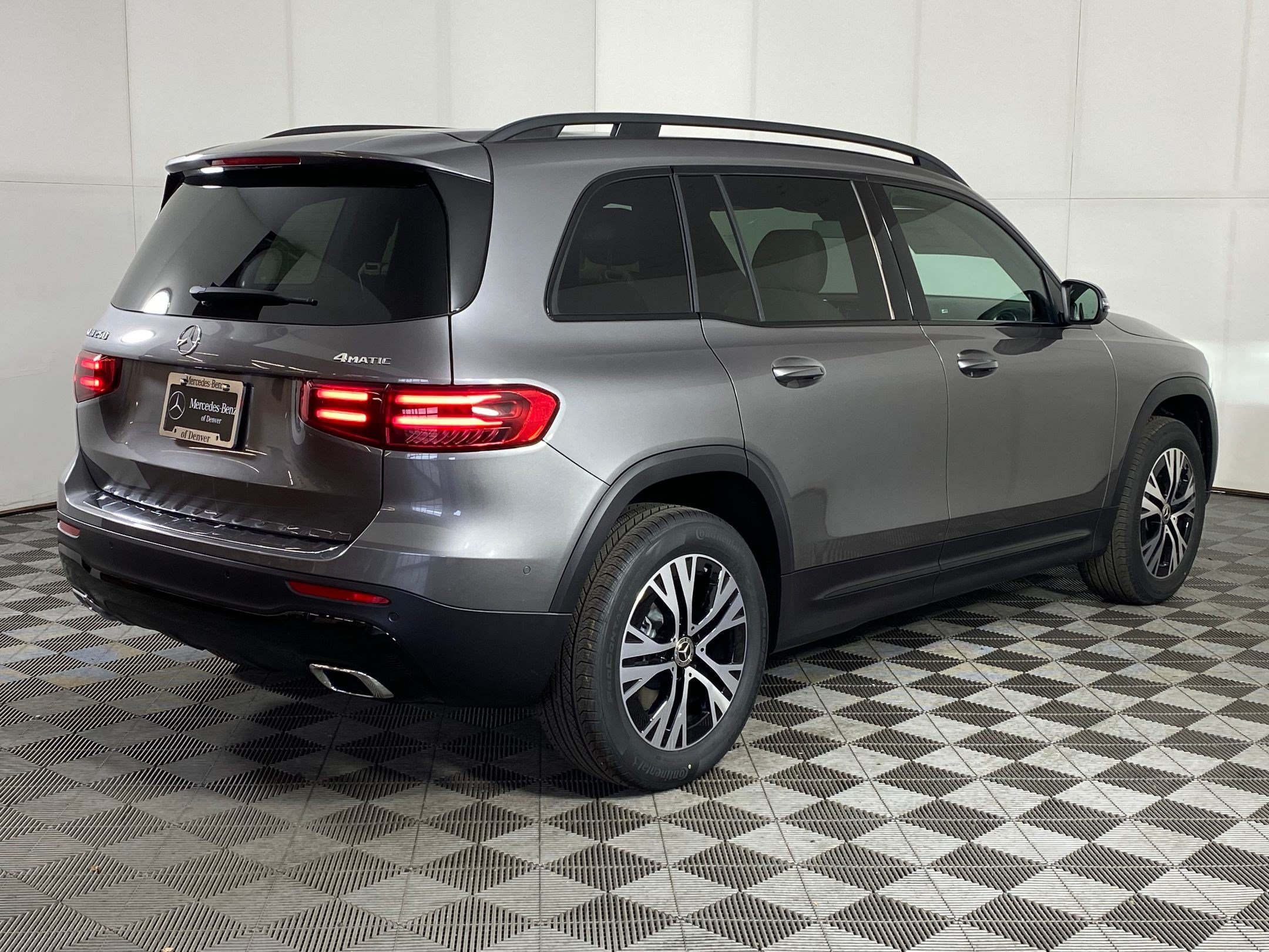 2026 Mercedes-Benz GLB GLB 250 - Photo 9