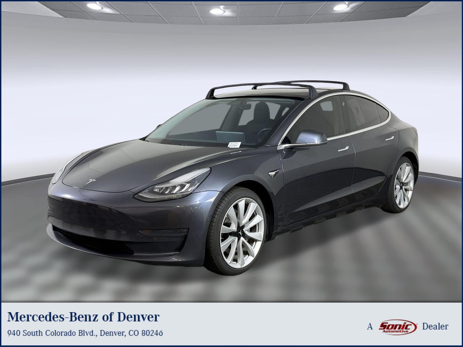  Tesla Model 3