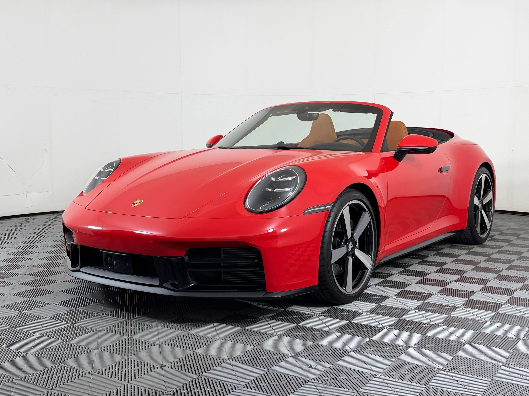 2025 Porsche 911 Carrera Convertible