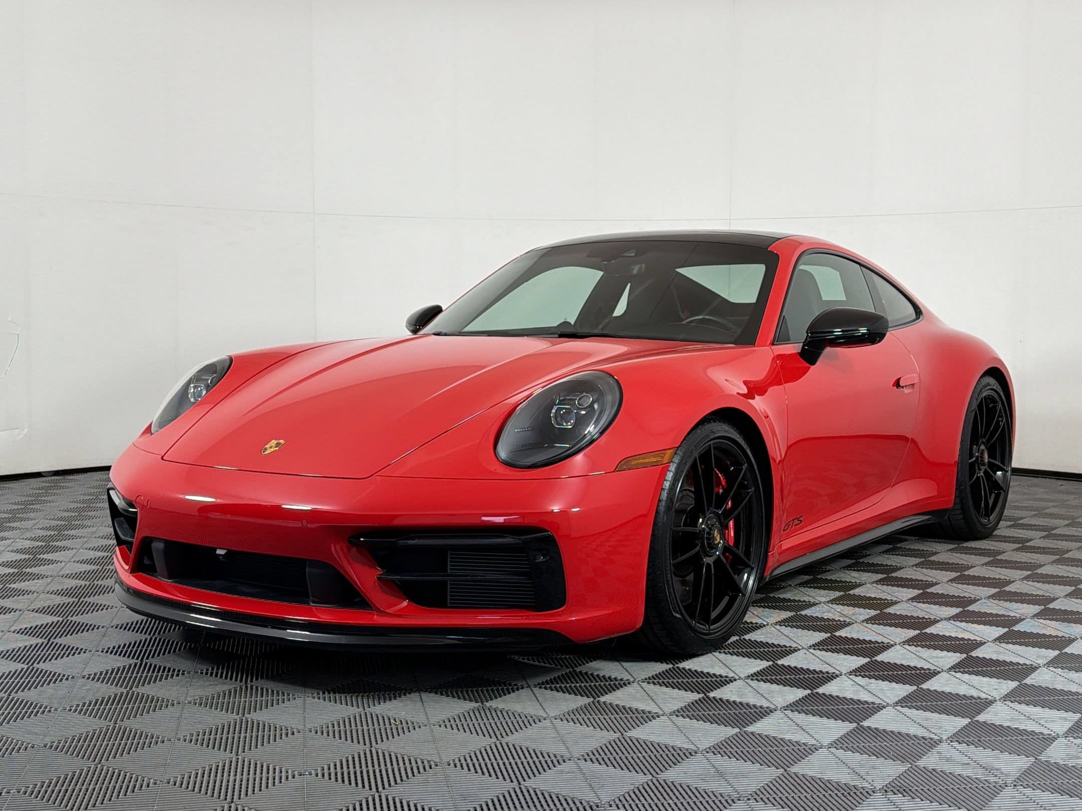 2024 Porsche 911 Carrera GTS Coupe