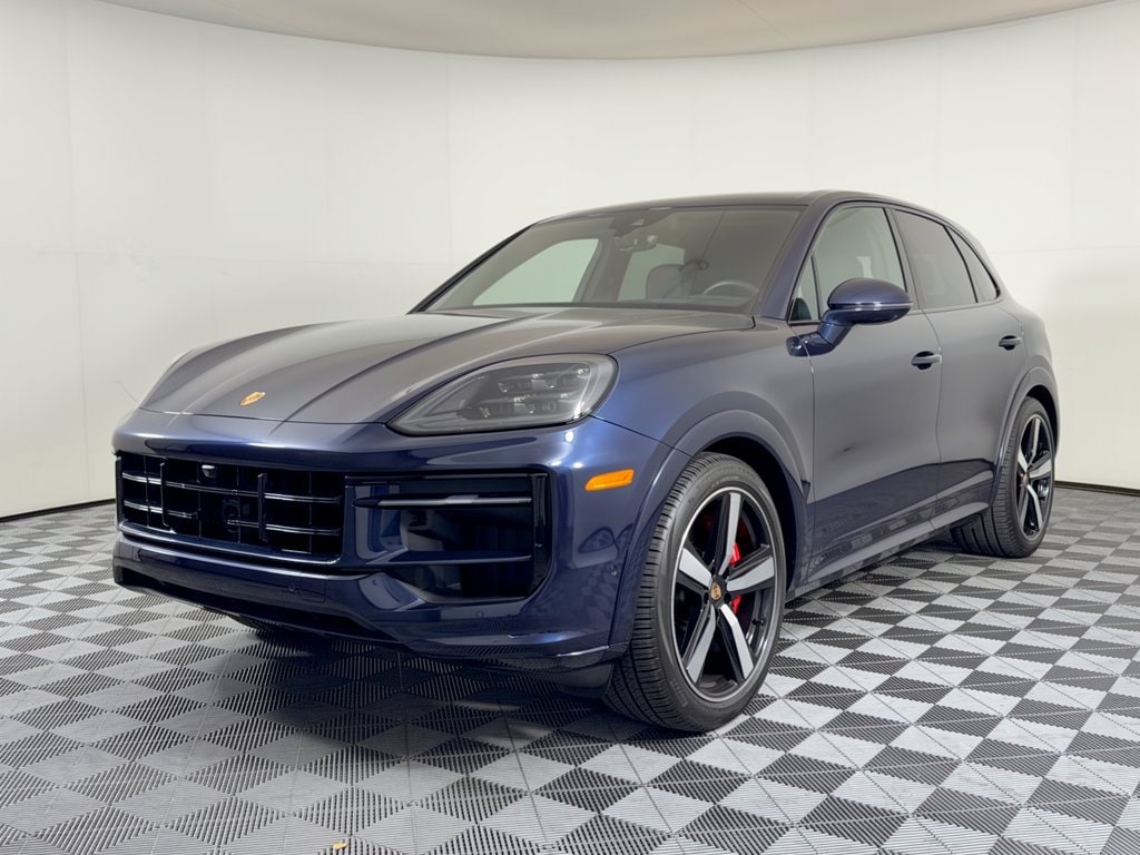 2026 Porsche Cayenne GTS SUV