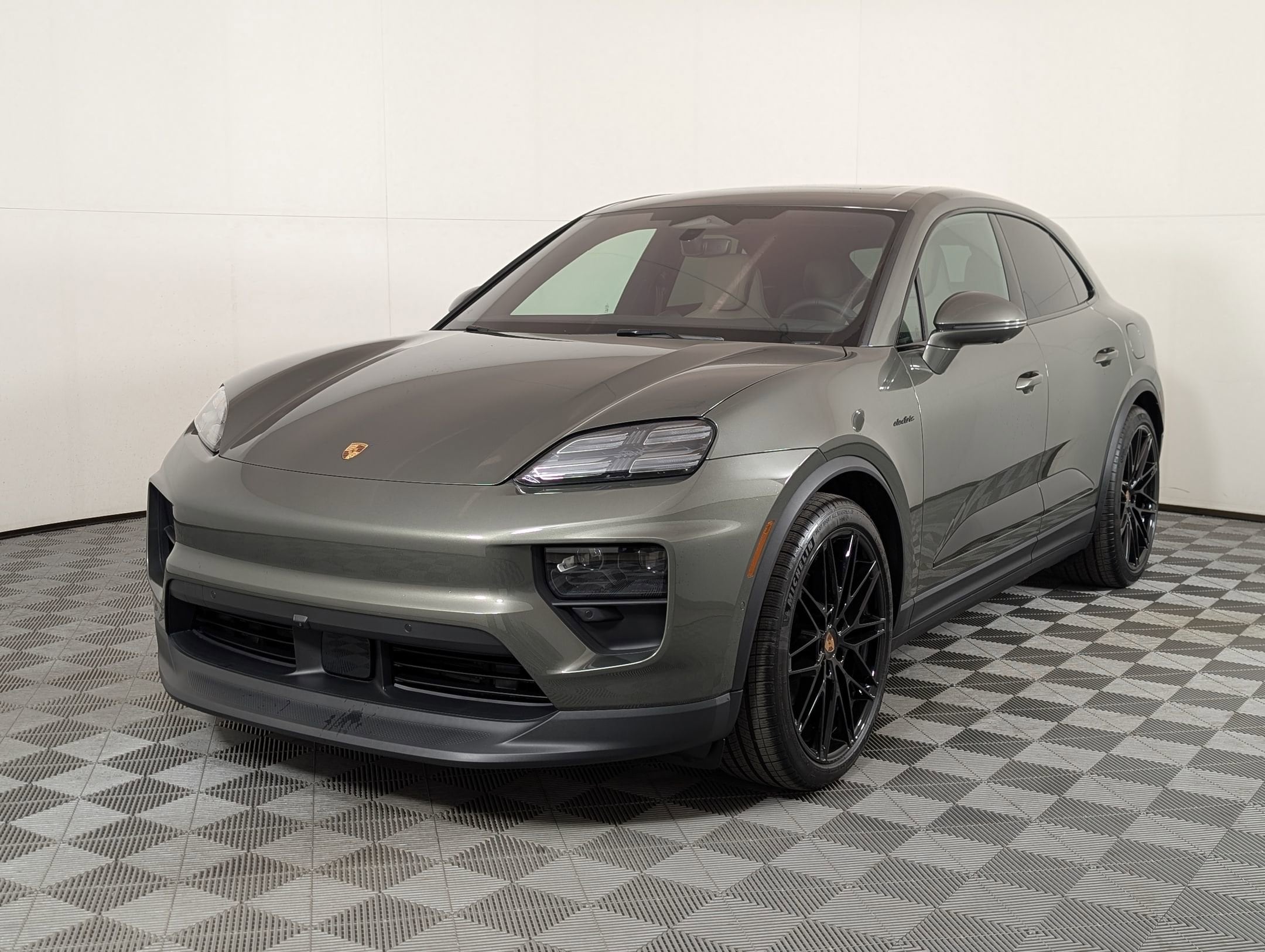 2026 Porsche Macan Electric 4 SUV