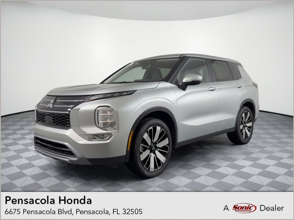 Used 2025 Mitsubishi Outlander SE SUV