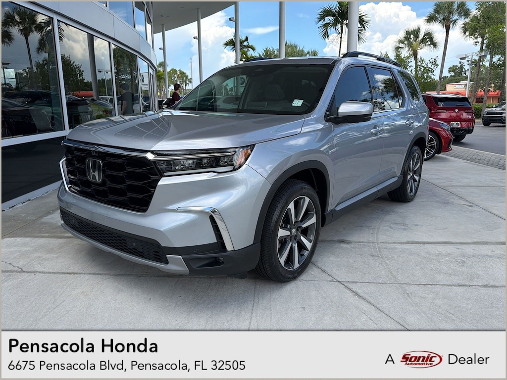 Used 2024 Honda Pilot Elite SUV