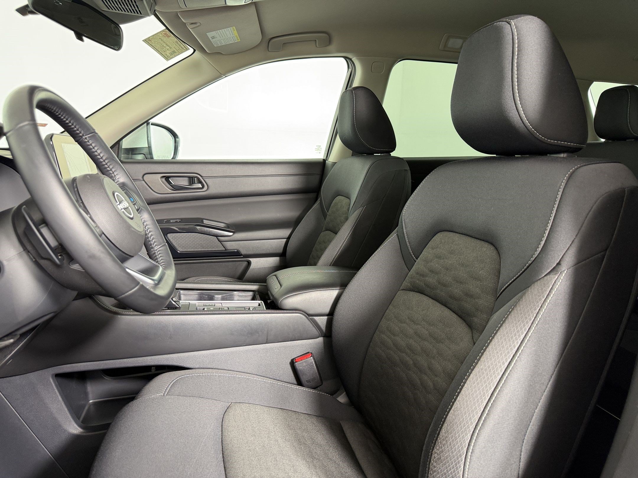 Used 2024 Nissan Pathfinder SV SUV