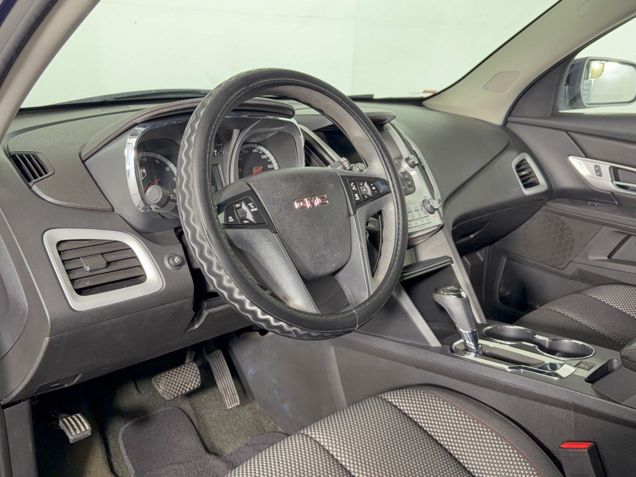 Used 2017 GMC Terrain SLE SUV