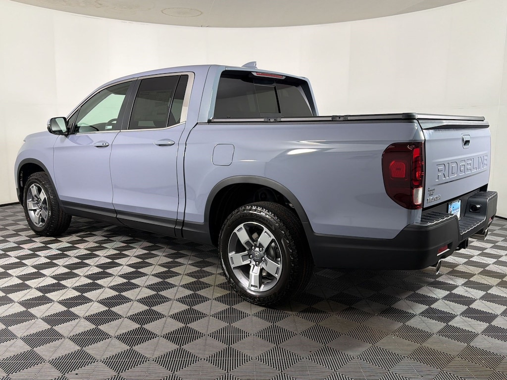 New 2026 Honda Ridgeline RTL Truck Crew Cab