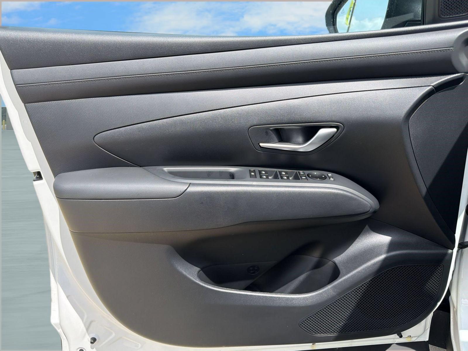 2026 Hyundai Tucson SE - Photo 13
